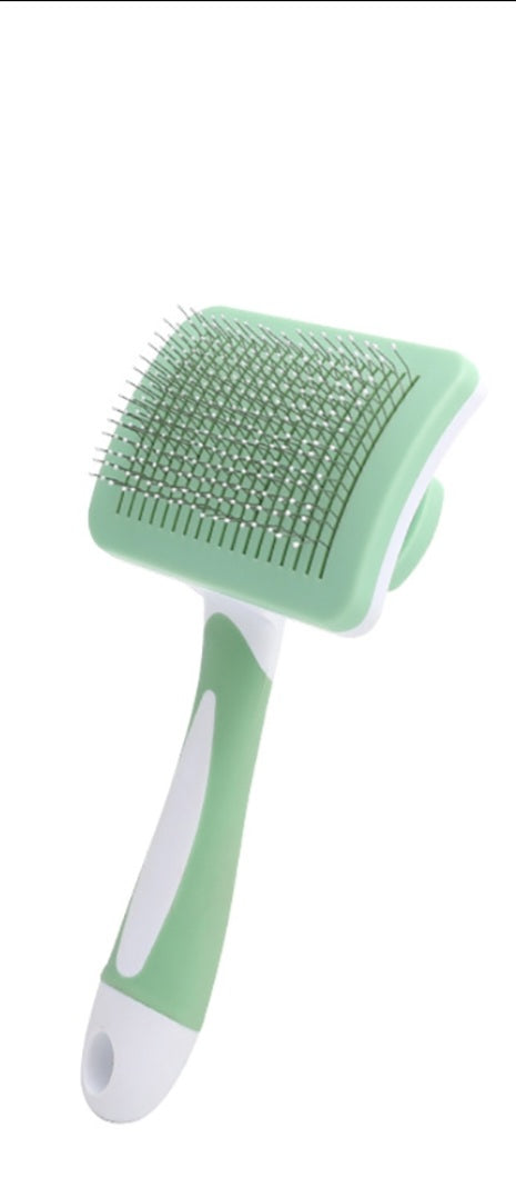 EverNest™ EasyClean Pet Brush